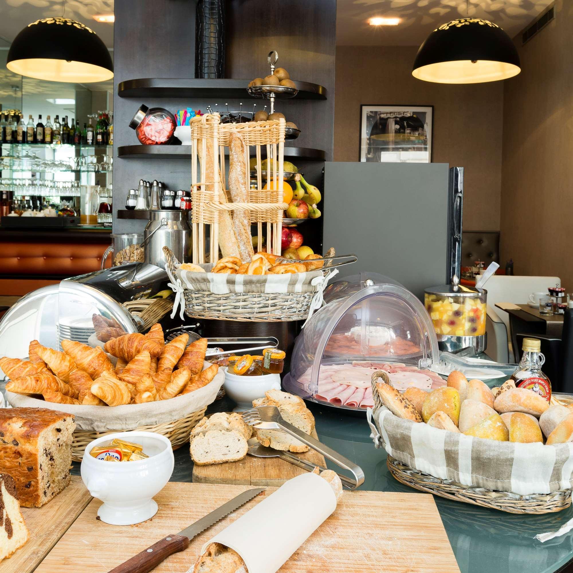 Elysees Bassano Hotel Parijs