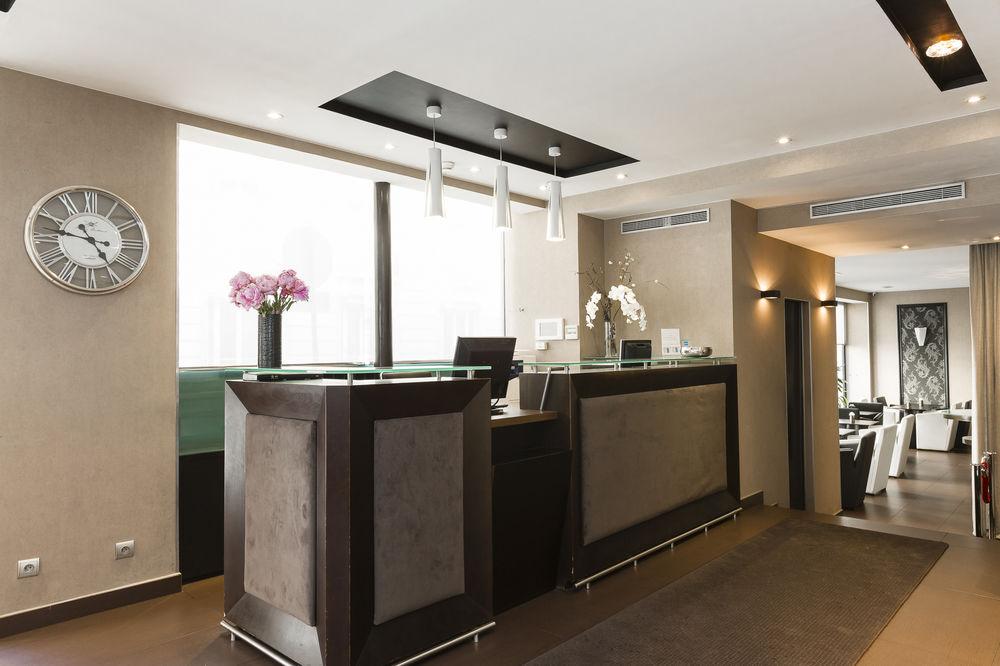 Hotel Elysees Bassano Parijs